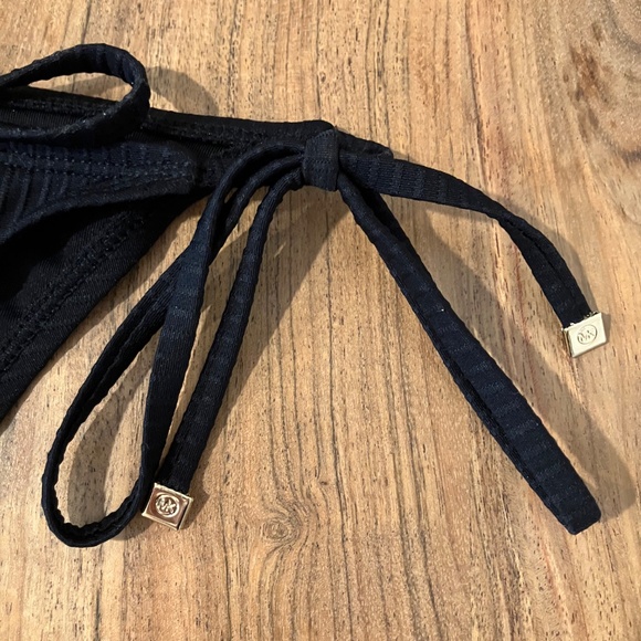 Michael Michael Kors Black Textured String Bikini Set – Size Small - Picture 3 of 5